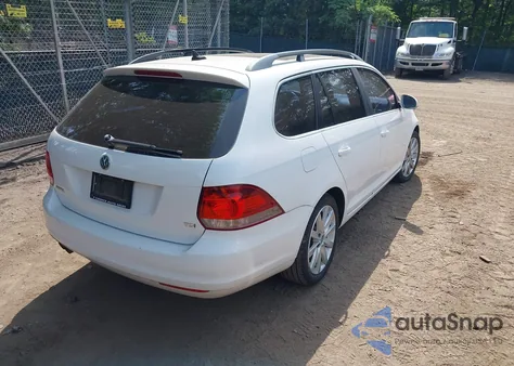 2012 Volkswagen Jetta Sportwagen 2.0L Tdi from USA, damaged, VIN 3VWPL7AJ0CM703490